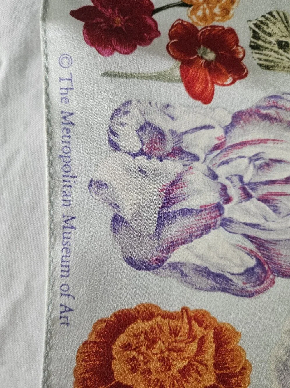 VTG METROPOLITAN MUSEUM OF ART Floral Botanical Silk Square Scarf | SZ 34